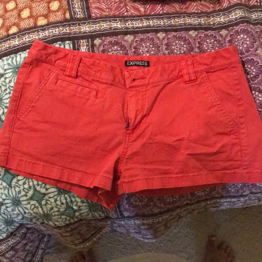 Express Shorts